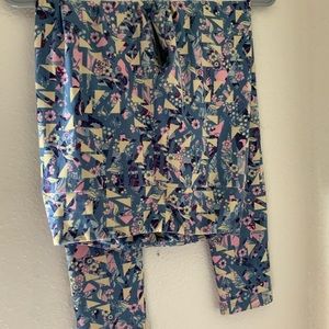 Almost like new os lularoe leggings